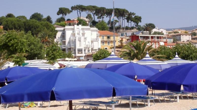 Hotel Sorriso Numana Zewnętrze zdjęcie